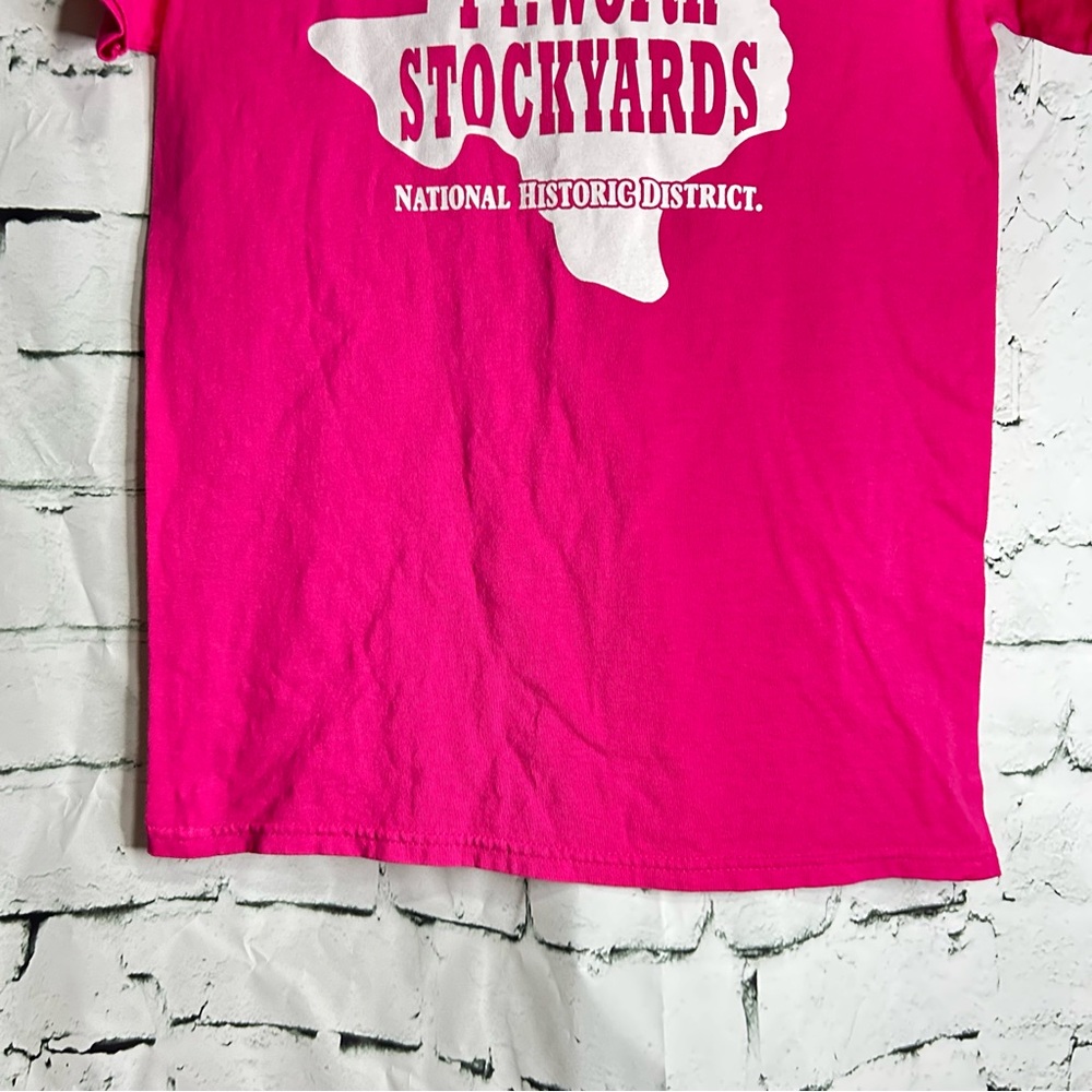 Gildan Ft. Worth Stockyards Shirt - Picture 3 of 8